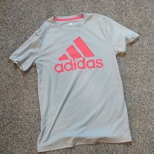 Adidas tee